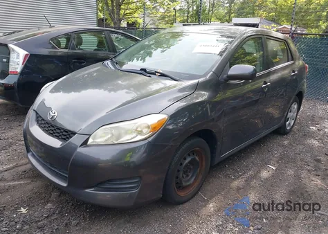 2009 Toyota Matrix S from USA, damaged, VIN 2T1LE40E69C005854